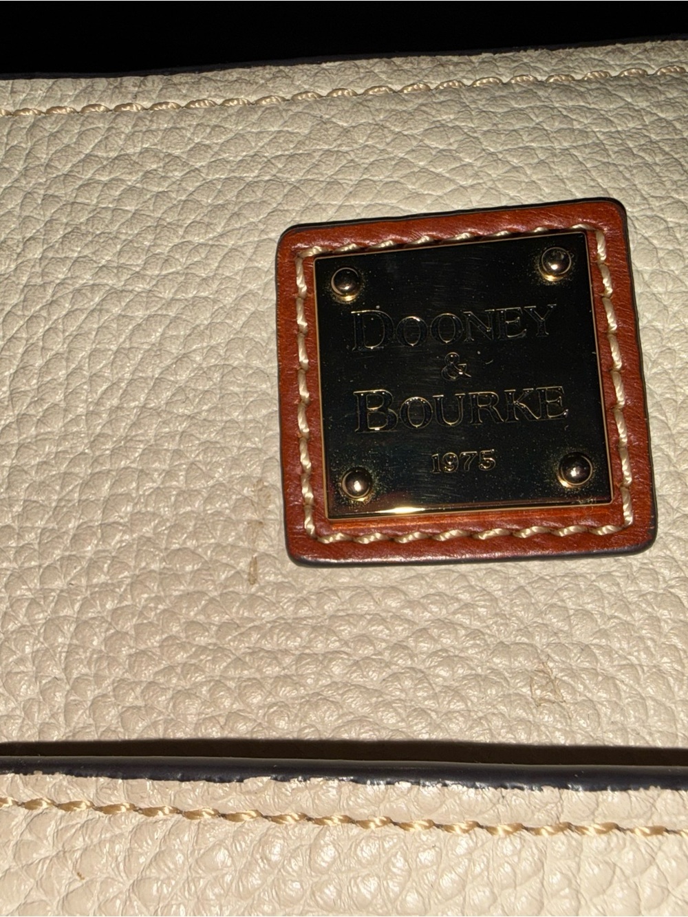 Dooney & Bourke Pebbled Leather Ivory Tote Shoulder Bag Brown Trim - Picture 5 of 6